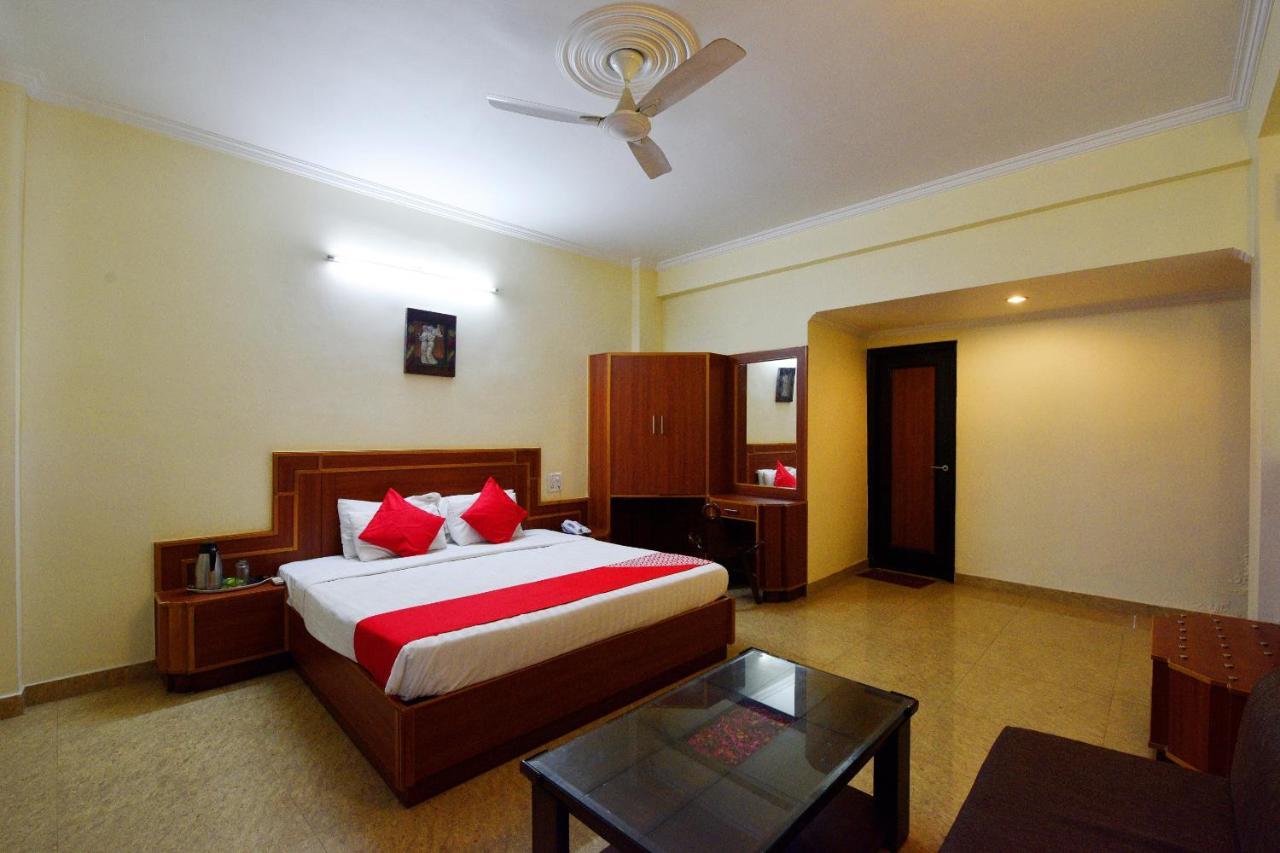 Capital O 4747 Imperial Hotel Katra Dış mekan fotoğraf
